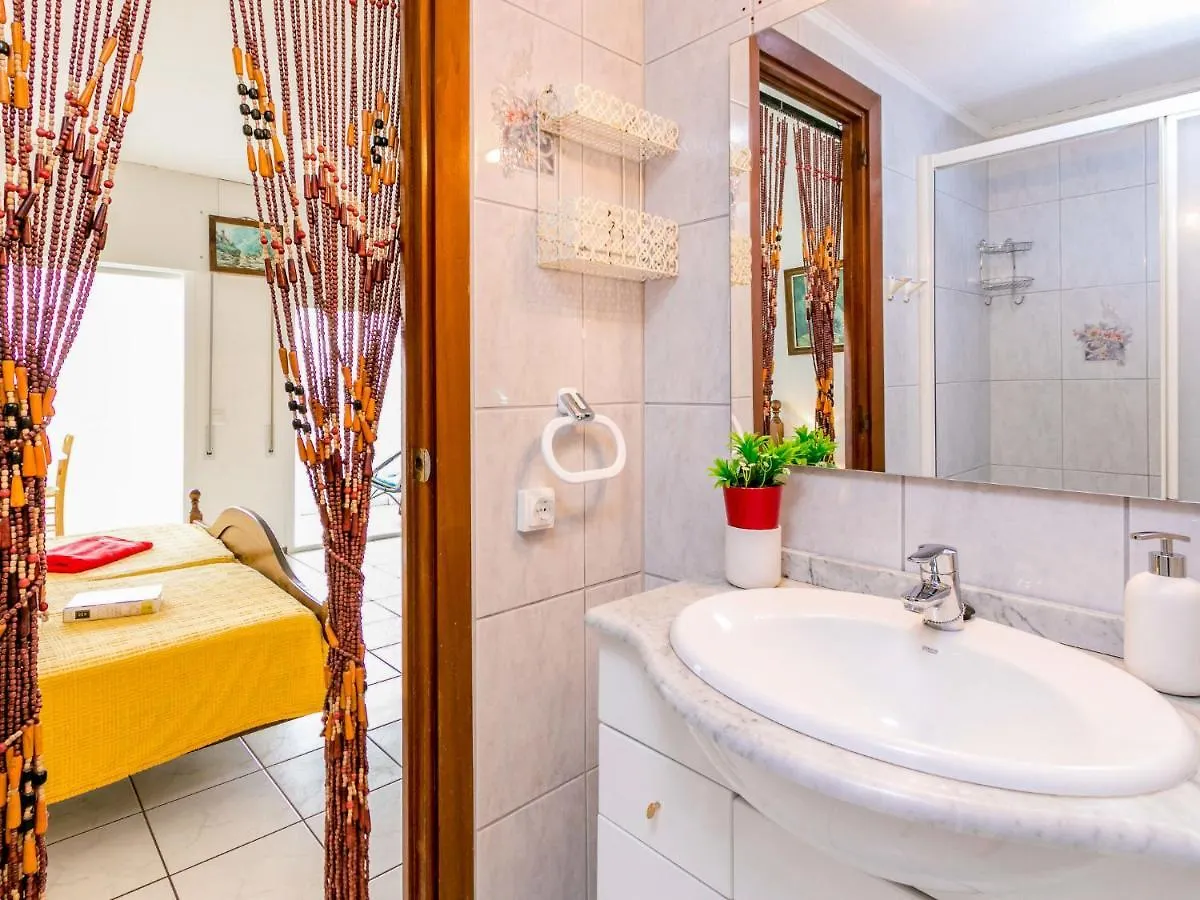 Studio Roses Holiday Center-11 By Interhome